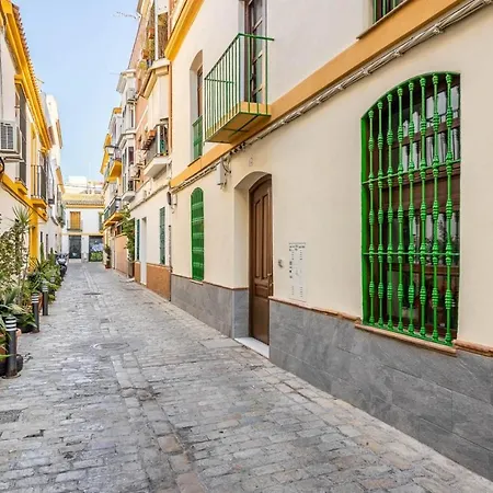 Macarena, En El Centro De Seville